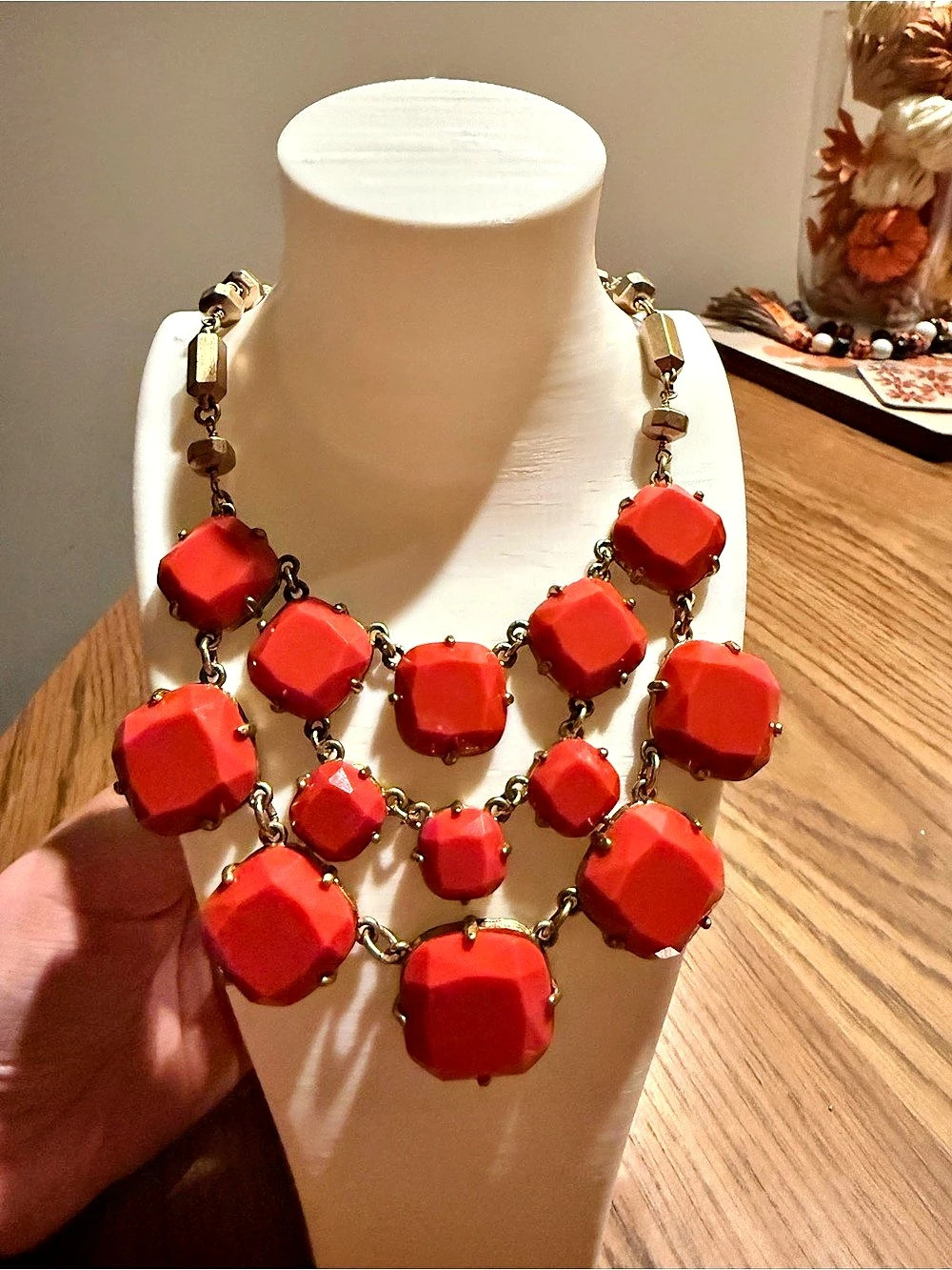 Stella & Dot Coral Faceted Stone Bib Necklace